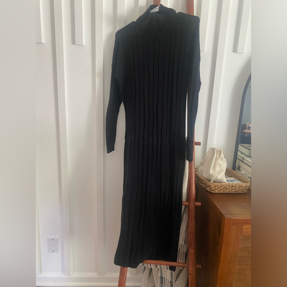 Abercrombie & Fitch MT high neck sweater dress with slit hem